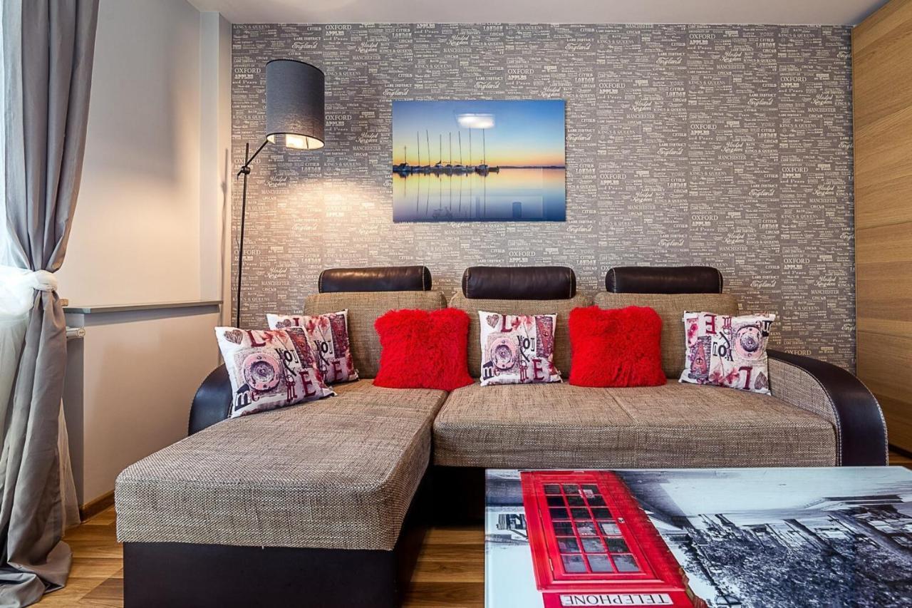 Panska 3 - Apartment With Balcony By Noclegi Renters Varšava Exteriér fotografie