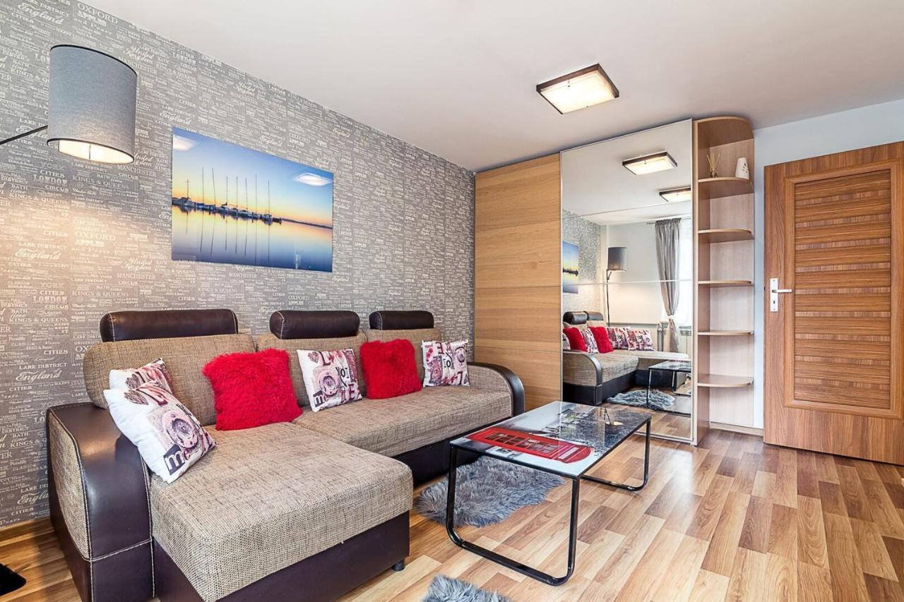 Panska 3 - Apartment With Balcony By Noclegi Renters Varšava Exteriér fotografie